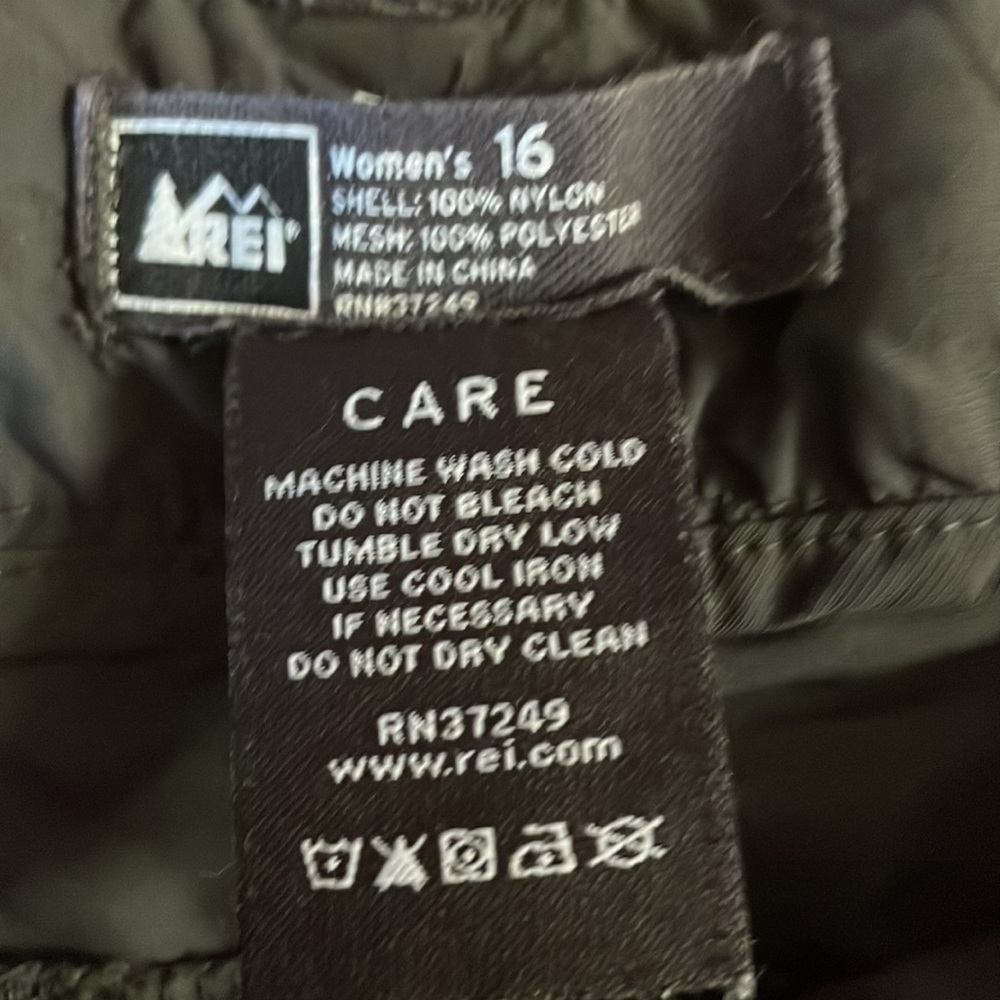 REI Nylon Cargo Shorts Size 16 - Picture 4 of 9